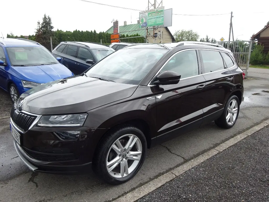 KAROQ Style 2,0TDI 110kW DSG 4x4-ČR+Serviska-2.Maj